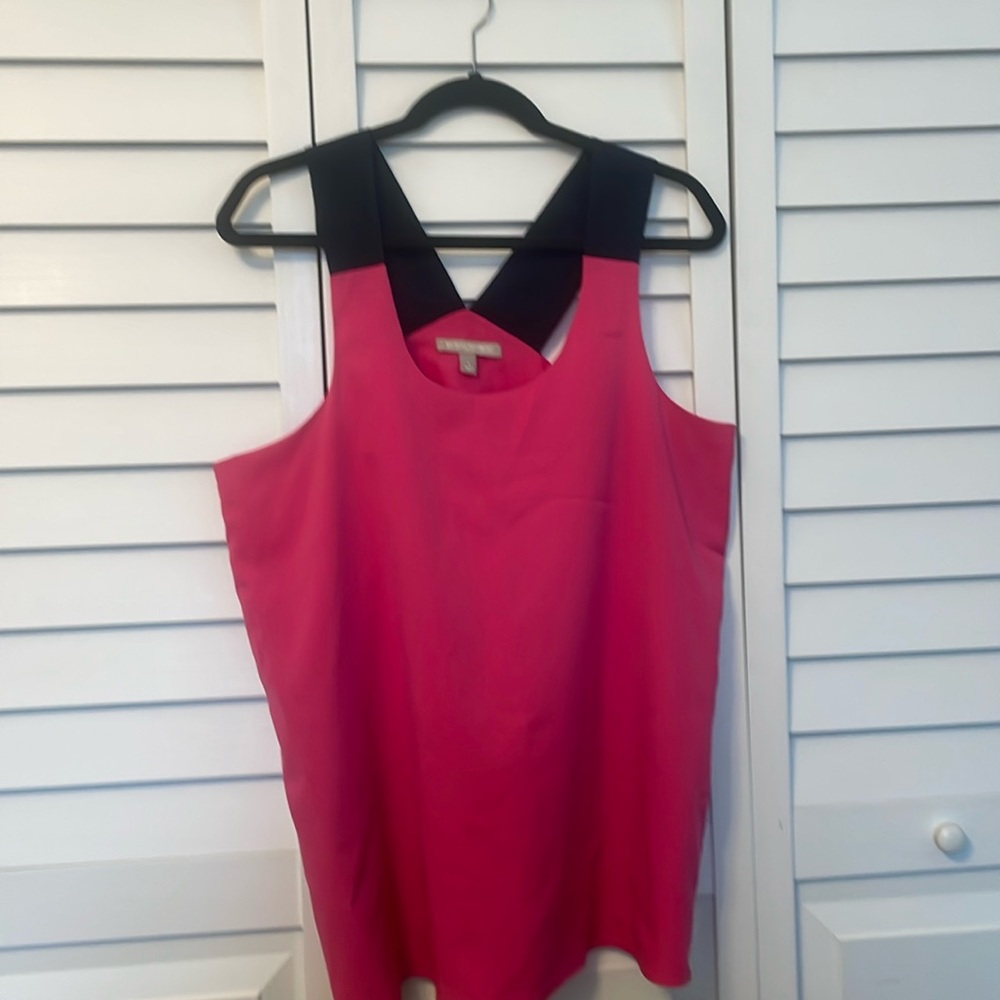 Banana Republic Sleeveless Top Size L